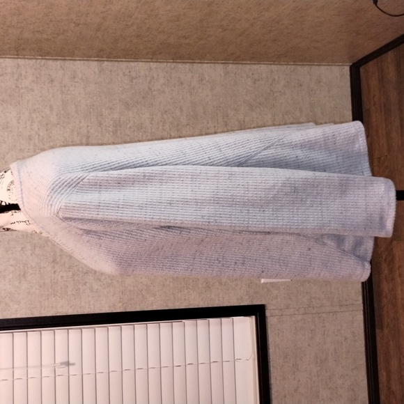 EUC Women's GILLI Long sleeve top - Picture 10 of 15